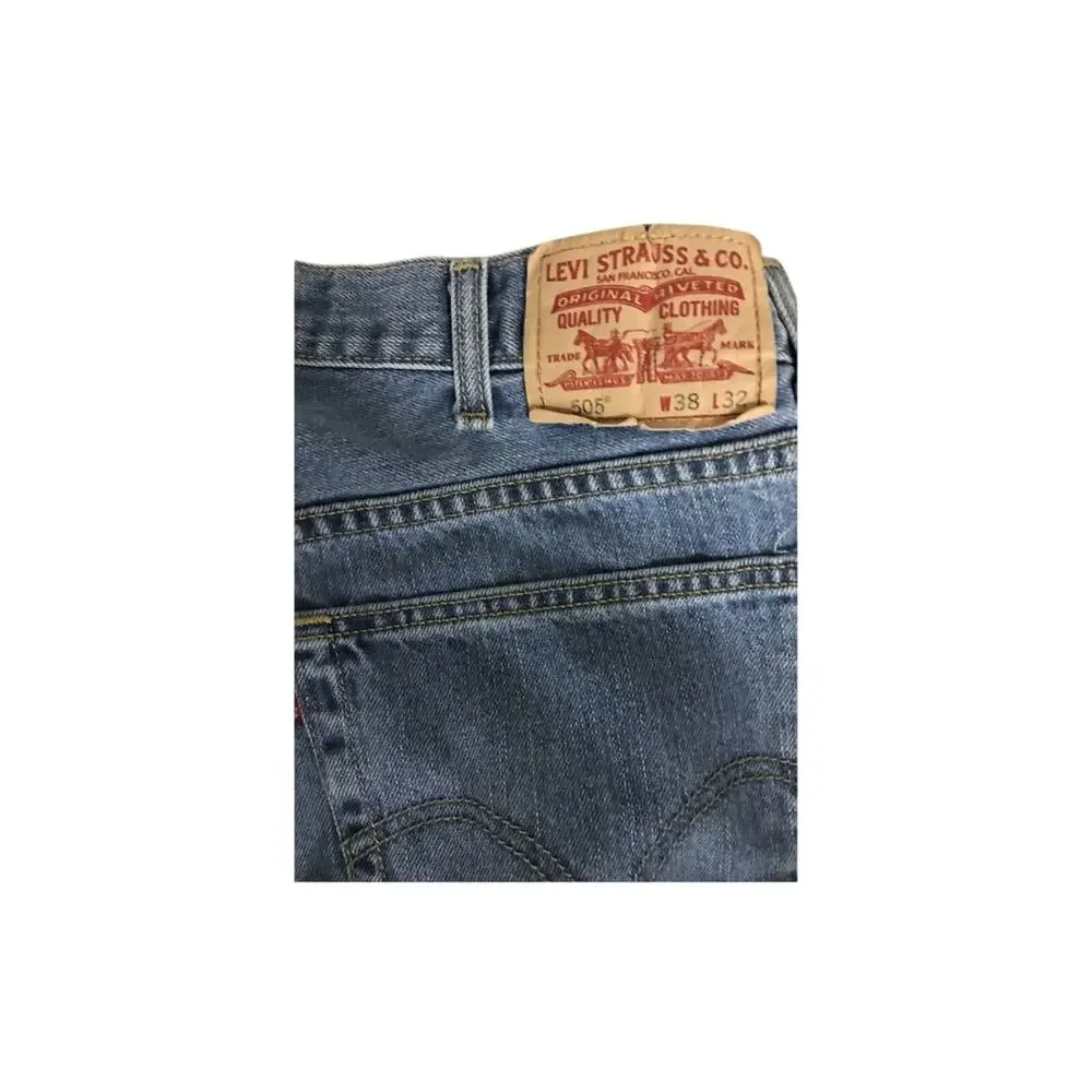 Levi’s 505 Vintage Men’s Jeans 38 x 32 Light Wash Straight Leg Classic Denim USA